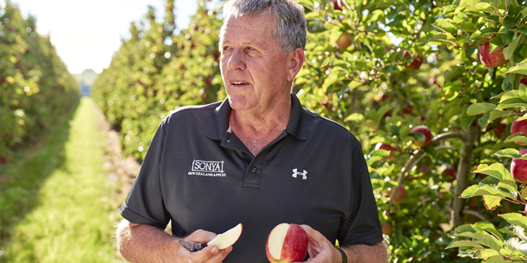 Julian Raine podcast_apple orchard_featured image